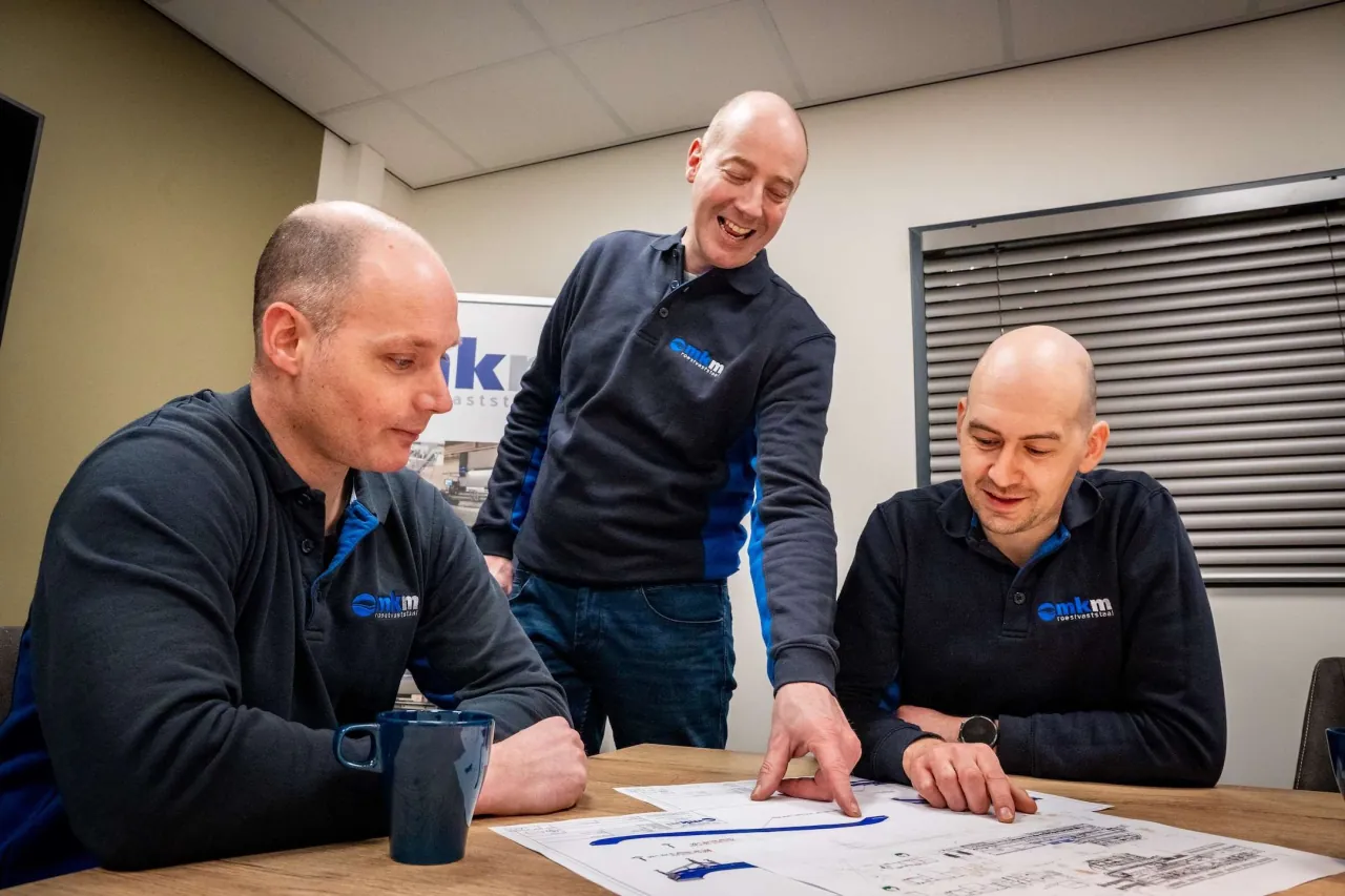 3 werknemers bij MKM
